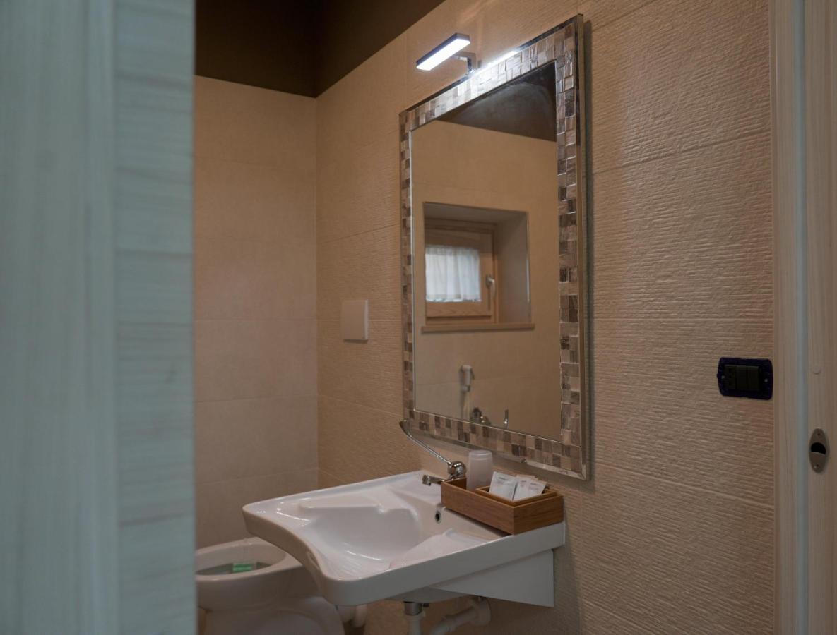 B&B La Maddalena Passo di Mirabella Luaran gambar